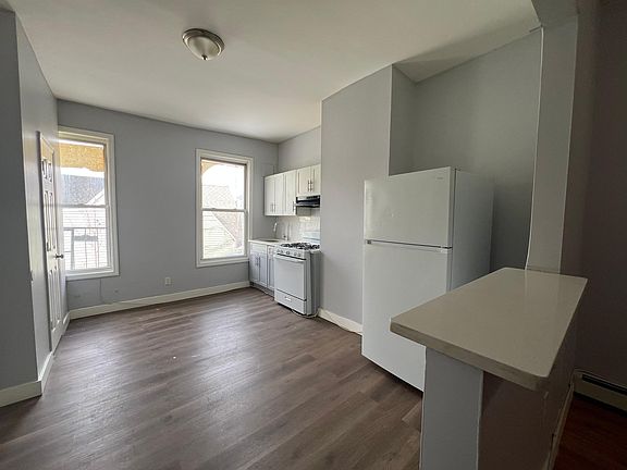 3rd image of 115 Ocean Ave #39E