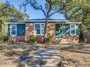 2413 Yeager St, Fort Worth, TX 76112