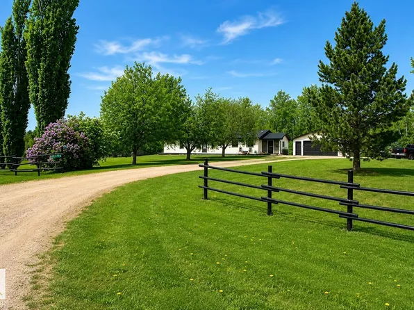2508 Township Rd #513, Rural Parkland County, AB T7Y 3H8
