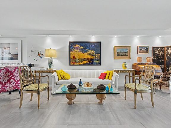 3rd image of 1541 Brickell Ave #B2904