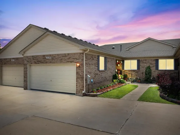 30598 Victoria Ct #10, New Baltimore, MI 48051