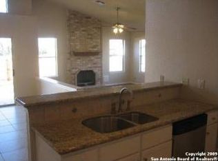 8000 Forest Cabin, Live Oak, TX 78233