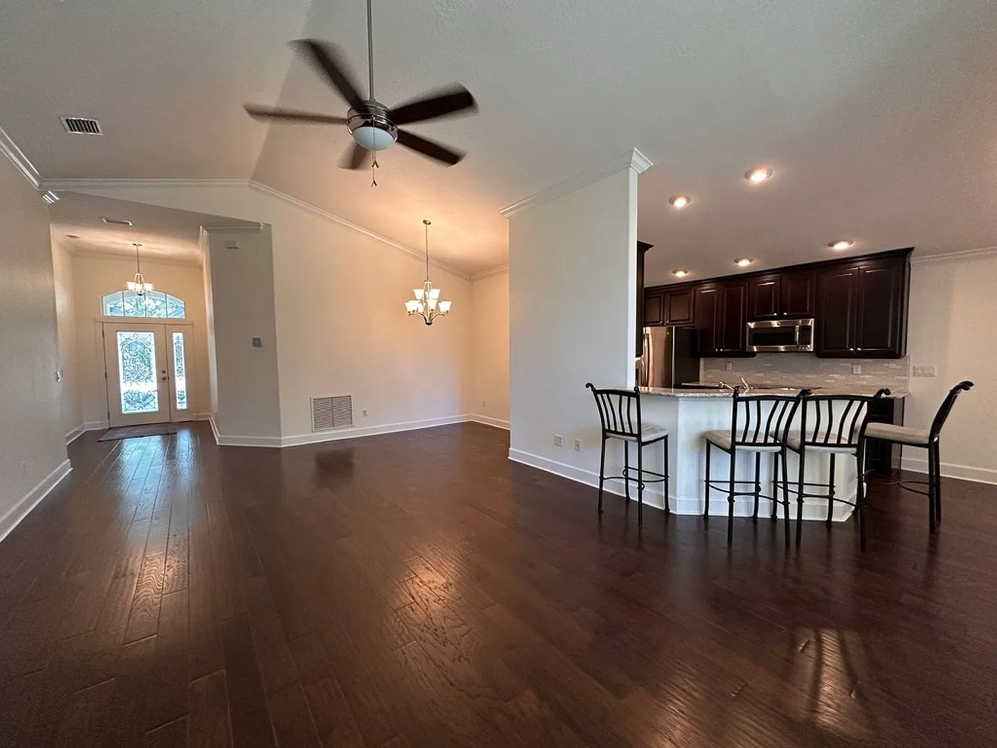 New Rental in Grand Haven — Photo 3