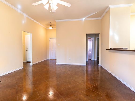 4th image of 3085 San Jacinto Dr