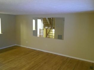 704 Clifftop Dr, Gaithersburg, MD 20878