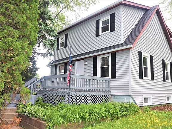 5th image of 300 Bonnie Brae Ln