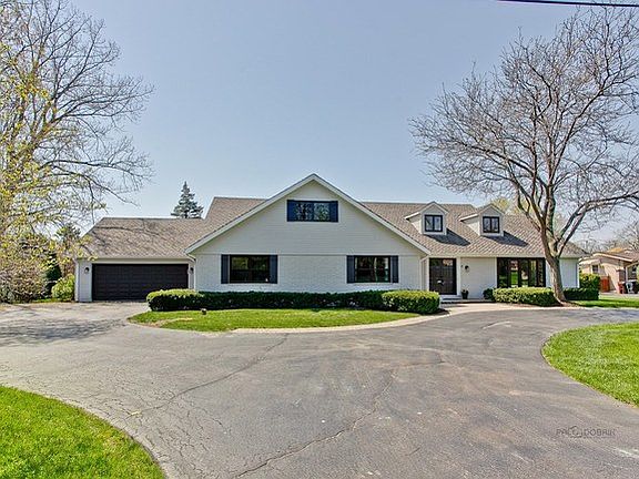 2nd image of 1957 Haven Ln