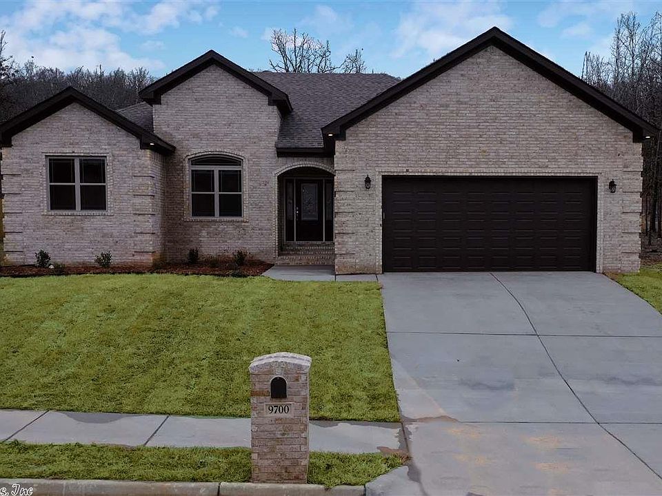 1st image of 9700 Oak Forest Ln
