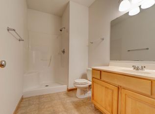 90 Boise St S APT 5, Riverside, IA 52327