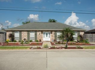 3816 Mumphrey Rd, Chalmette, LA 70043