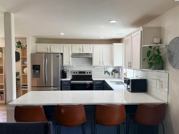 6112 Westminster Ln, Pasco, WA 99301