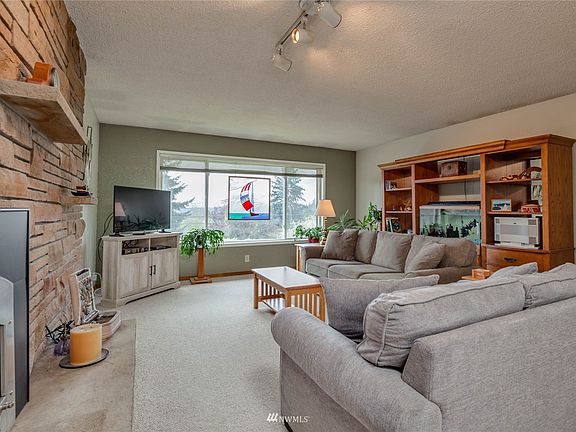 Bright living room