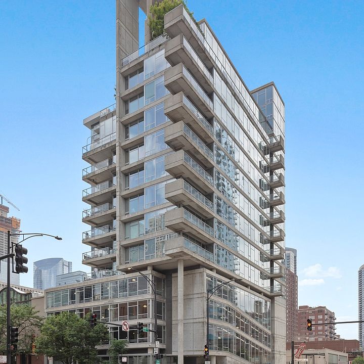 1st image of 201 W Grand Ave APT 502