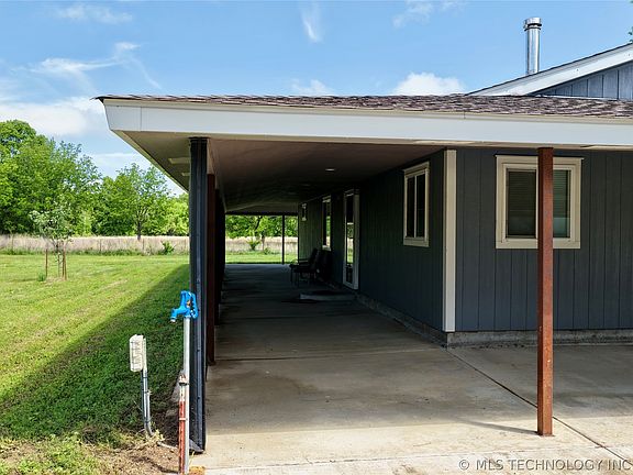 3rd image of 424398 Texanna Rd