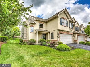 145 Fieldcrest Ln, Ephrata, PA 17522