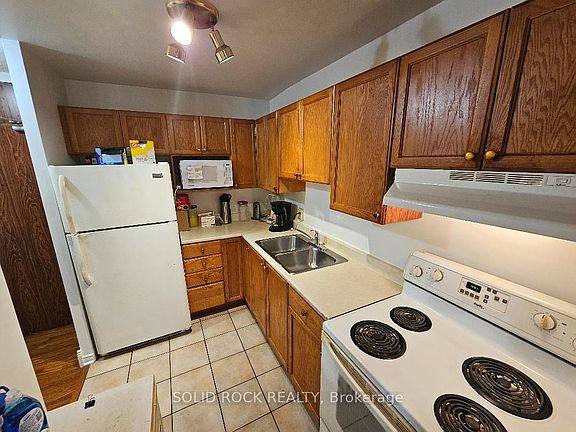 4th image of 2000 Jasmine Cres #304