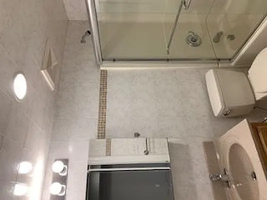 Rented by Ferson Associates LLC | media 57