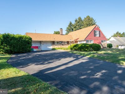 87 Fieldstone Rd, Levittown, PA, 19056