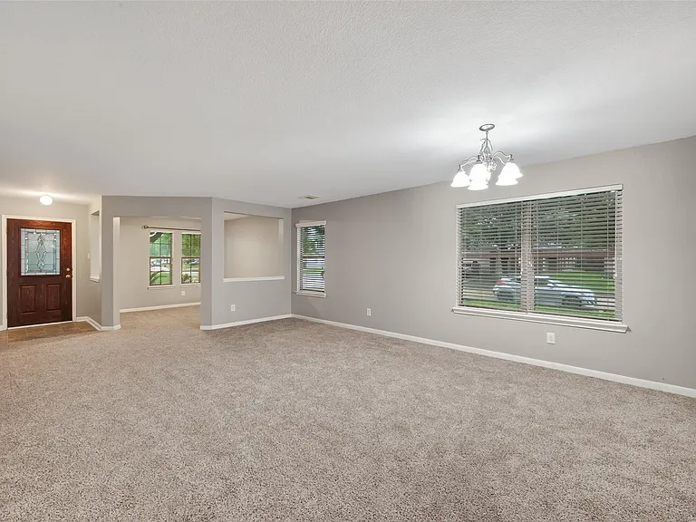 9219 Pinderfield Ct — Photo 6