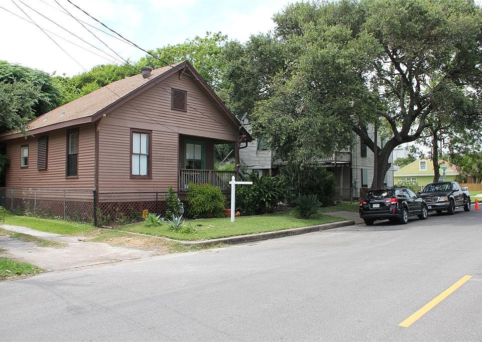 1st image of 1411 26th St