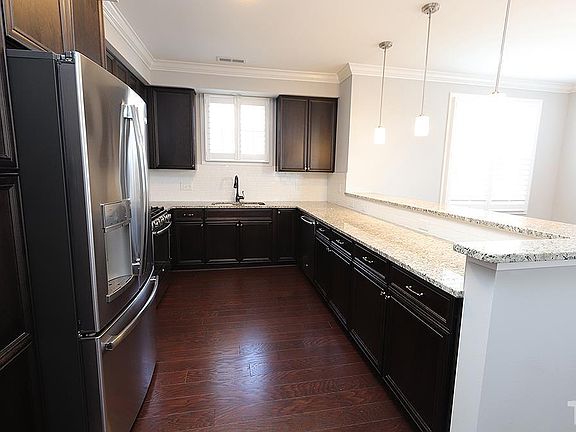4th image of 1012 Waterford Lake Dr #1012