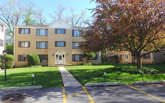 2nd image of 9355 Hamilton Ct APT D