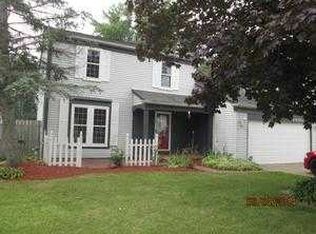 54167 Bradshaw Dr, New Baltimore, MI