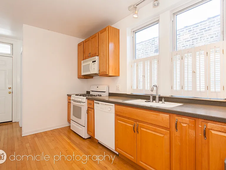 2141 W Arthur Ave #3 — Photo 18