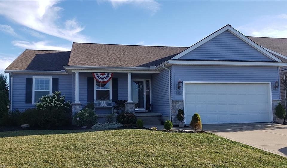 1st image of 305 Chardonnay Cir
