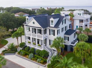 208 Haddrell St, Mount Pleasant, SC 29464