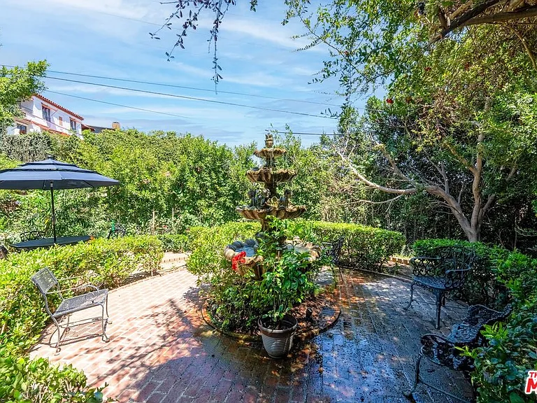 8298 Presson Pl — Photo 17