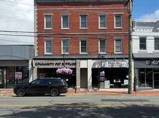 307 Main St #2E, Huntington, NY 11743