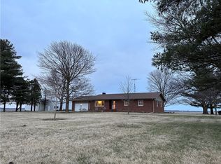 2371 N 1860 East Rd, Ridge Farm, IL 61870