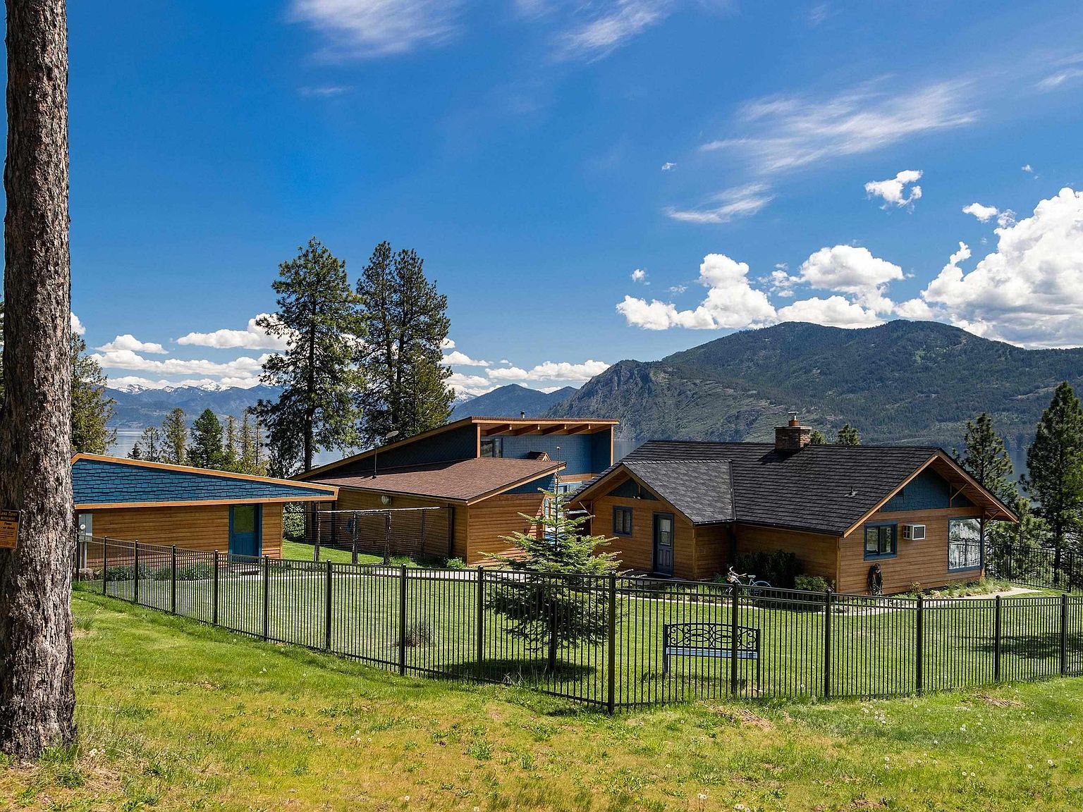 82 Lodge Ln, Sagle, ID 83860 MLS 20231227 Zillow