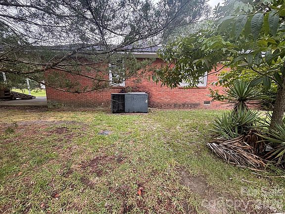 5th image of 5136 Chinaberry Rd