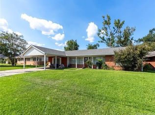 914 Holly St, Lake Charles, LA 70601