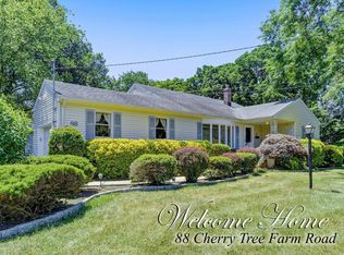 88 Cherry Tree Farm Rd, Middletown, NJ 07748
