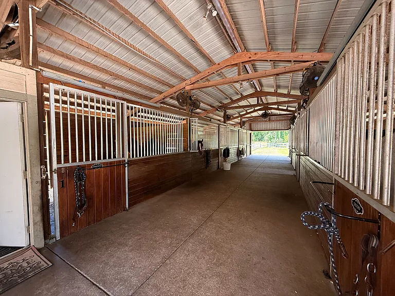 226 Crown Oaks Way — Photo 39