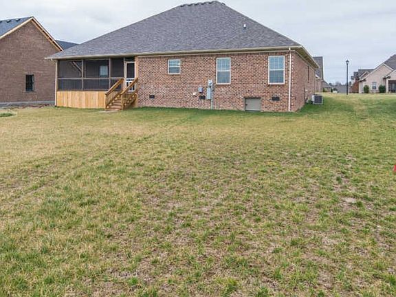 5th image of 540 Breezewood Cir