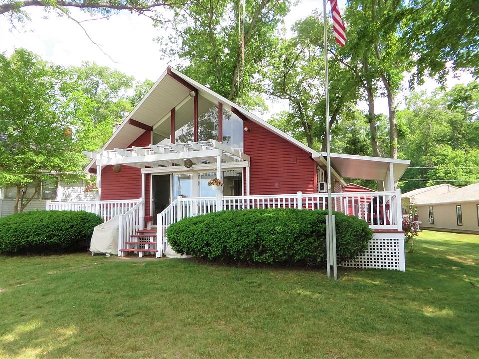 2145 Lake Ave, Twin Lake, MI 49457 Zillow