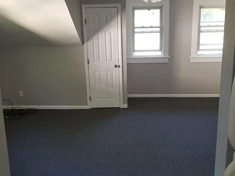 1127 Lake St — Photo 7