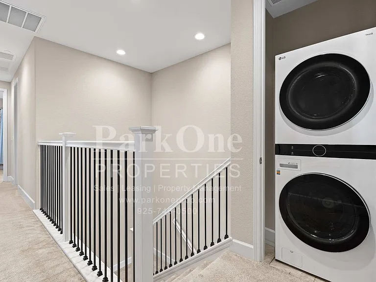 101 Laurel Knoll Dr — Photo 23