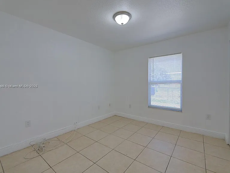 1814 NW 93rd St #1814 — Photo 13