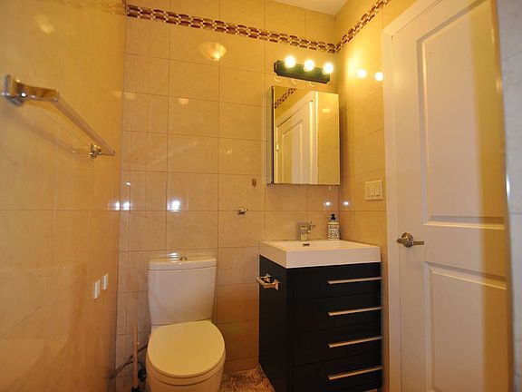3rd image of 2113 Kings Hwy #3B