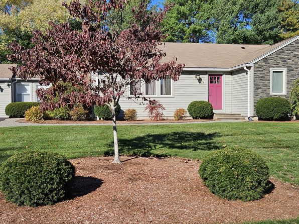 39 Thomas Leighton Blvd