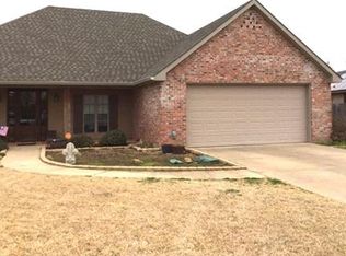 5936 Ron Mar Dr, Alexandria, LA 71303