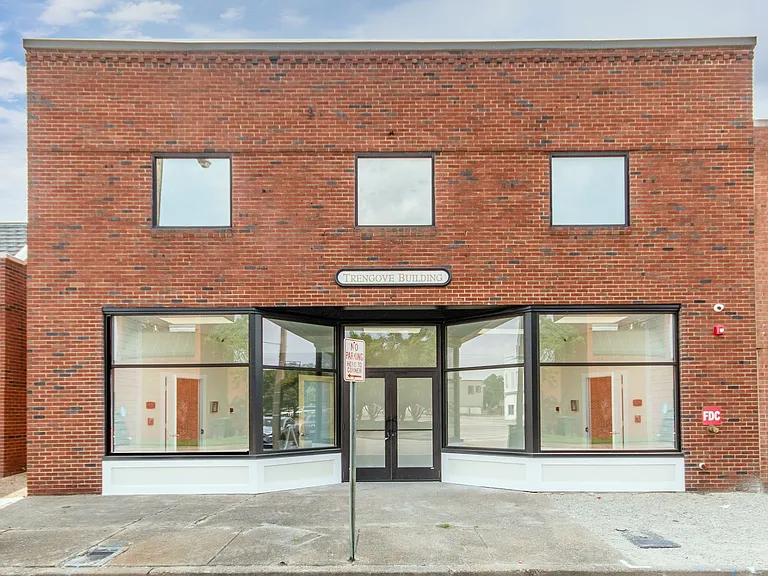 106 N Main St #4 — Photo 1