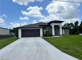 2900 28th St SW, Lehigh Acres, FL 33976