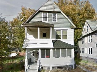 74 Irving St, West Springfield, MA 01089