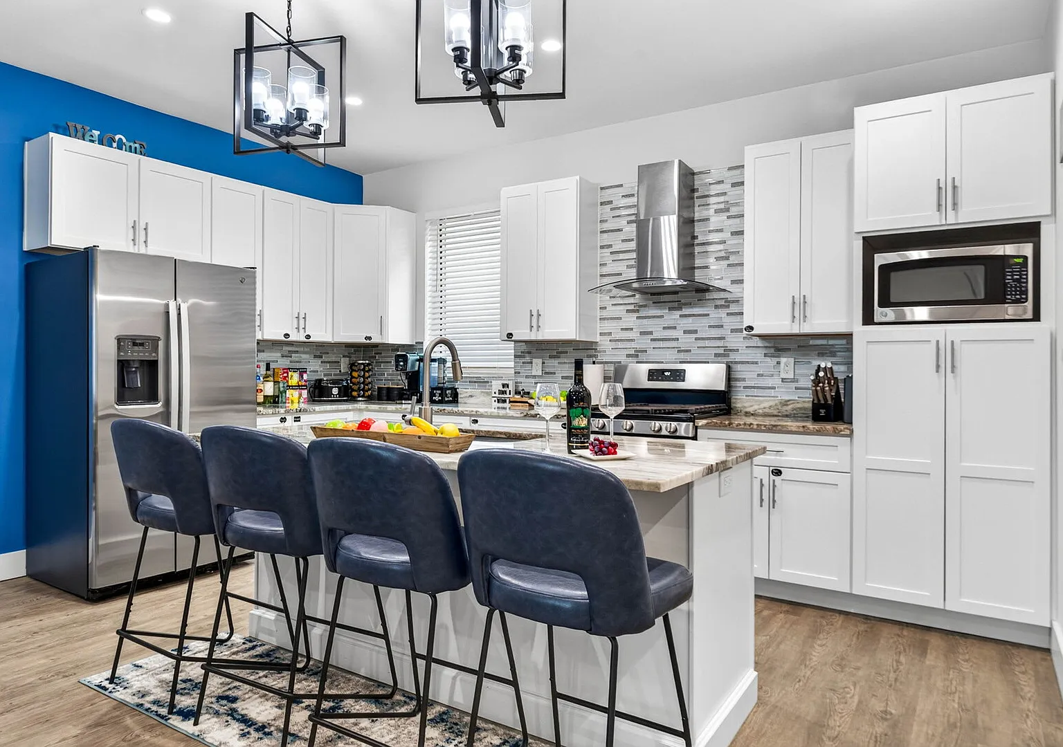 Skyview Escape | Rooftop Townhouse Near Clearwater — Photo 2